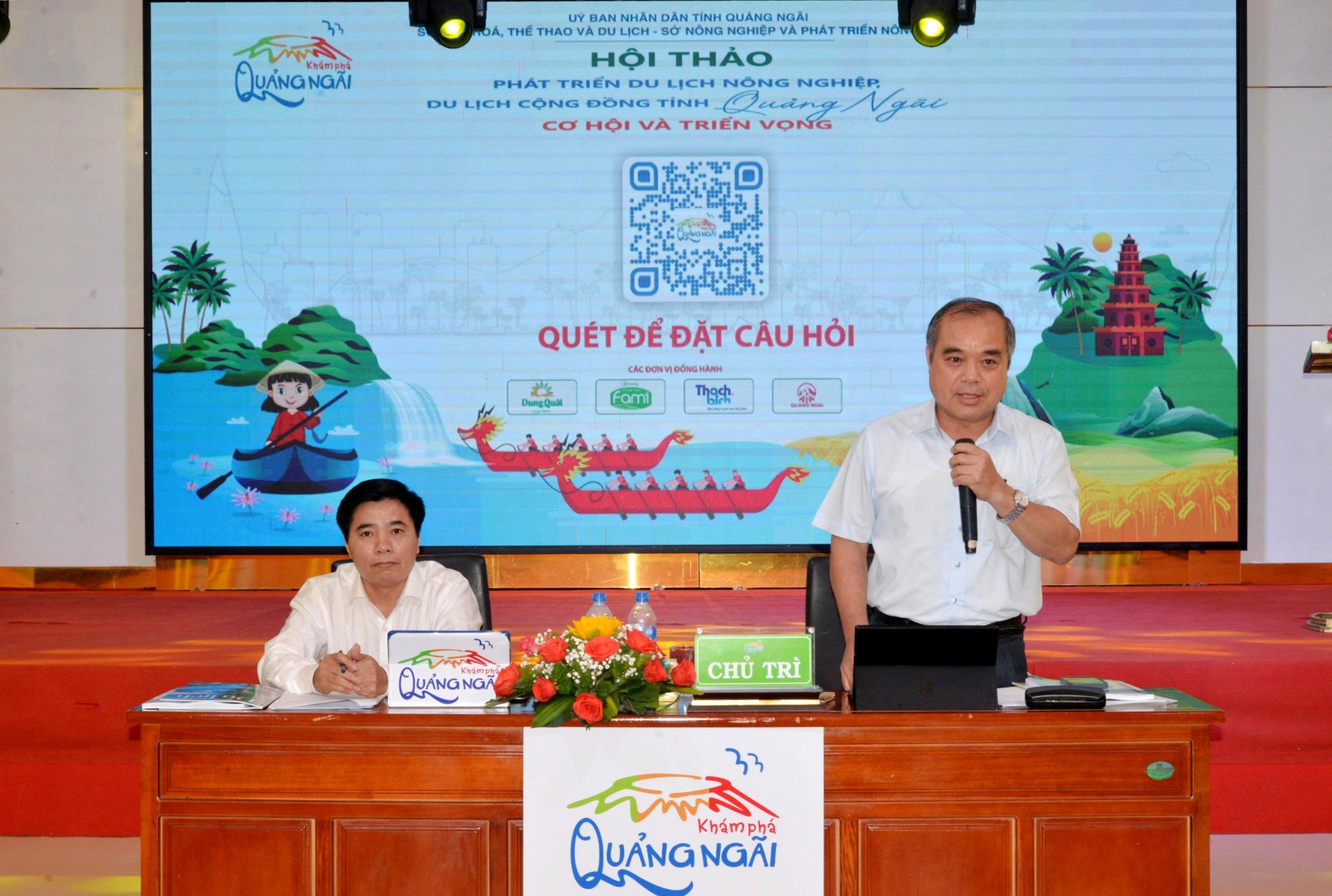 Phó Chủ tịch Thường trực UBND tỉnh Trần Hoàng Tuấn phát biểu tại Hội thảo du lịch nông nghiệp, du lịch cộng đồng tỉnh Quảng Ngãi- Cơ hội và phát triển