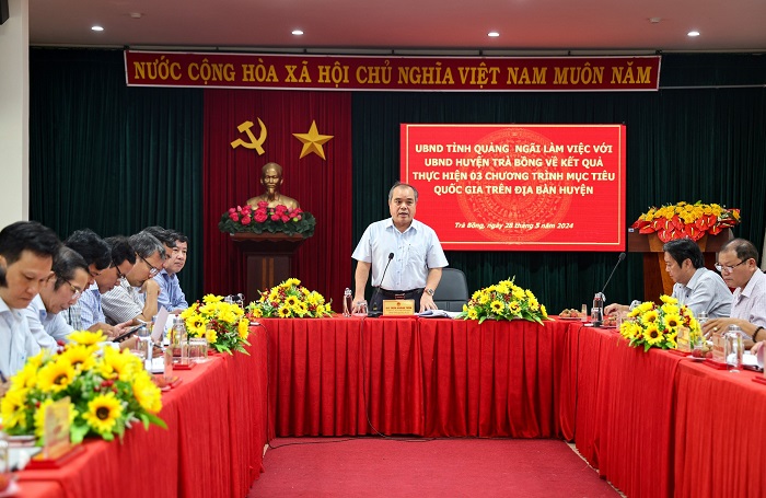 Phó Chủ tịch Thường trực UBND tỉnh Trần Hoàng Tuấn: Huyện Trà Bồng tập trung triển khai quyết liệt các Chương trình MTQG