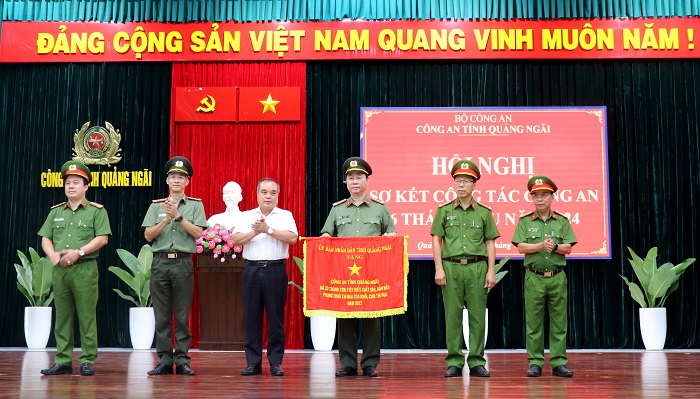 Phó Chủ tịch Thường trực UBND tỉnh Trần Hoàng Tuấn dự Hội nghị Sơ kết công tác Công an 6 tháng đầu năm 2024