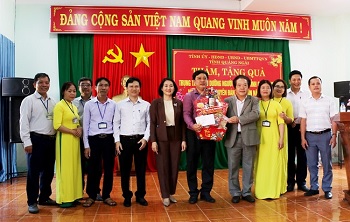 Phó Chủ tịch UBND tỉnh Võ Phiên thăm, chúc Tết Trung tâm Điều dưỡng người có công tỉnh