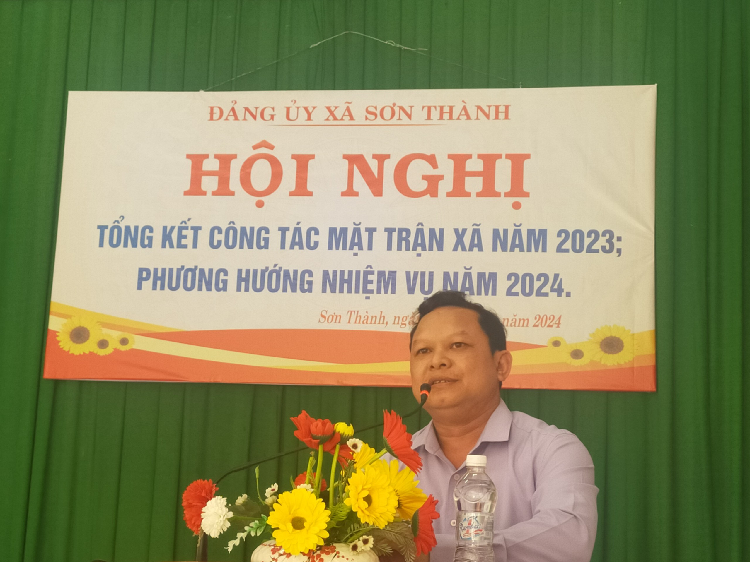 Đồng chí Đinh Văn Ngoan, Bí thư Đảng ủy