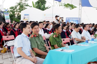 Graduation Ceremony for 62 Laotian students