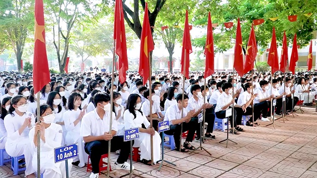 Từ năm học 2024-2025, Trường THPT chuyên Lê Khiết tuyển sinh bổ sung mỗi năm 70 học sinh chuyên