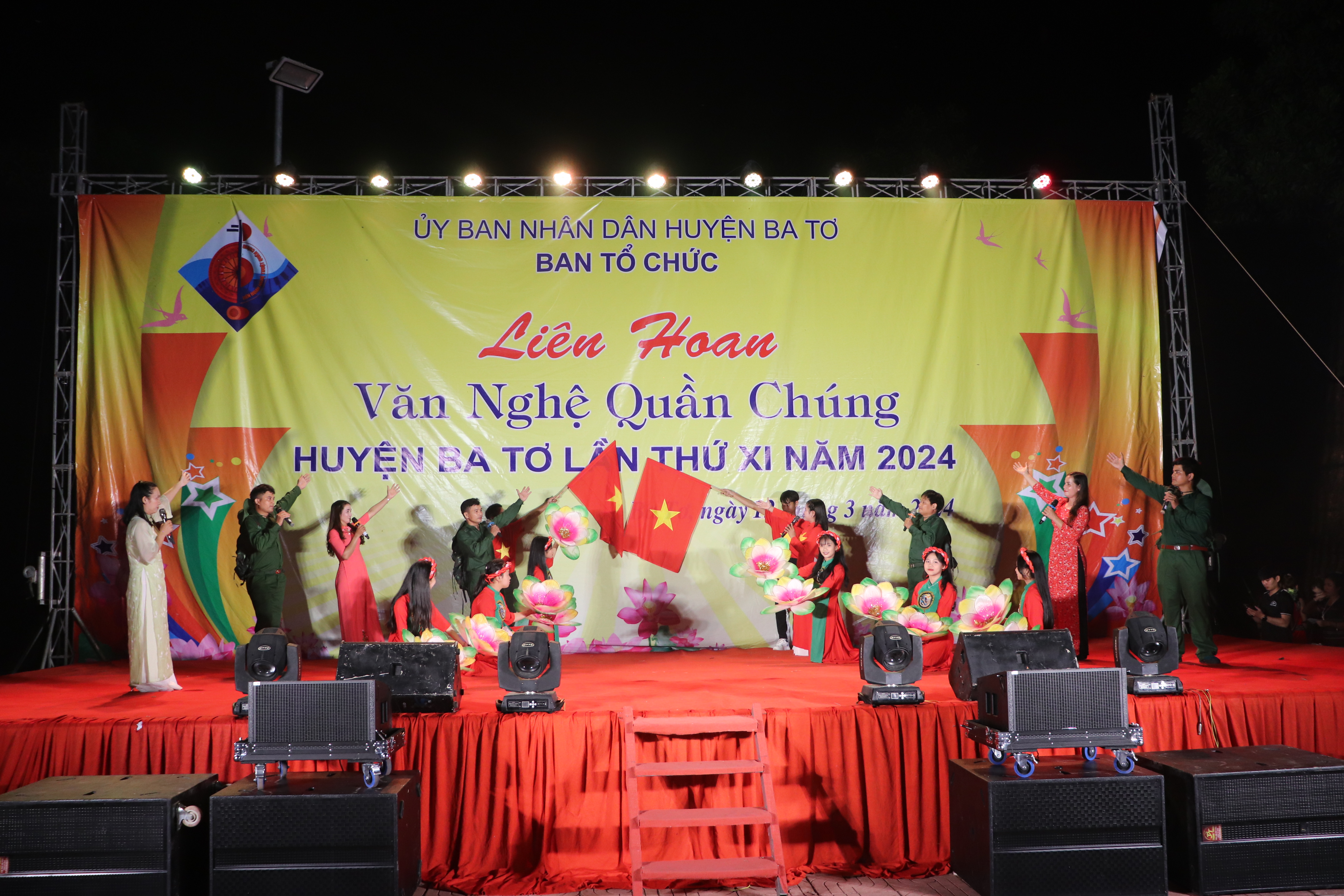 Đơn vị xã Ba Tiêu tham gia Liên hoan văn nghệ quần chúng huyện Ba Tơ năm 2024
