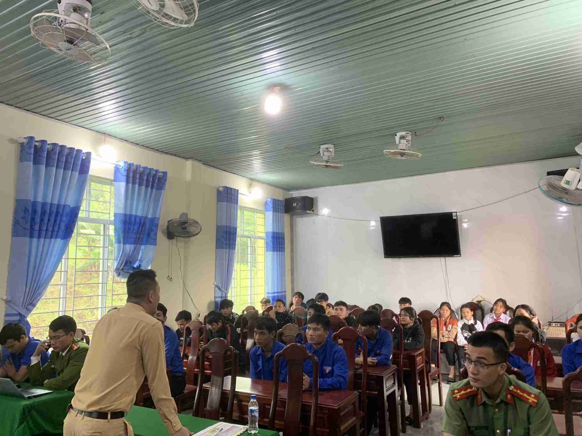 Một số giải pháp góp phần giảm thiểu tình trạng thanh, thiếu niên vi phạm pháp luật hiện nay trên địa bàn huyện Trà Bồng