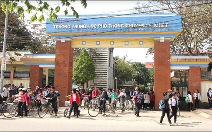 Công bố điểm chuẩn vào lớp 10 Trường THPT Chuyên Lê Khiết, năm học 2024 - 2025