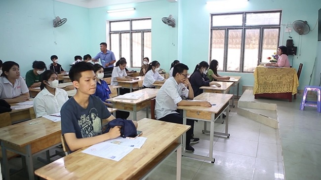 More than 14,390 Quang Ngai candidates enter the High School Graduation Exam 2024