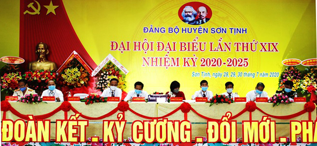 Khai mạc Đại hội đại biểu Đảng bộ huyện Sơn Tịnh lần thứ XIX, nhiệm kỳ 2020-2025