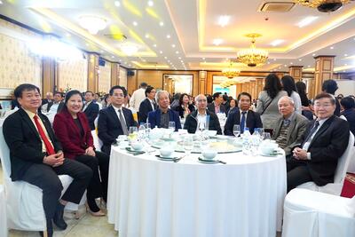 Đại biểu tham dự buổi gặp mặt