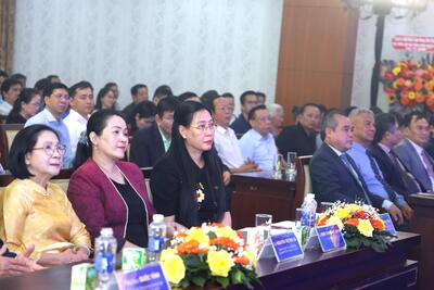 Đại biểu tham dự buổi gặp mặt