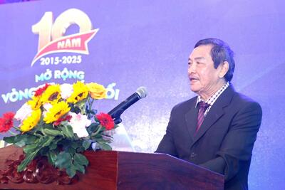 Ông Trần Đình Vĩnh- Chủ tịch Hội Đồng hương Quảng Ngãi tại TP. Hồ Chí Minh báo cáo tình hình hoạt động của Hội