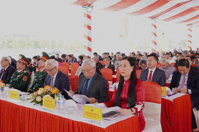 Đại biểu dự lễ