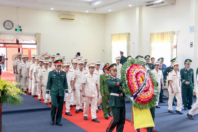 Đoàn Đảng uỷ, Lãnh đạo Công an tỉnh viếng nguyên Chủ tịch nước Trần Đức Lương tại Hội trường T50, Bộ Chỉ huy Quân sự tỉnh Quảng Ngãi