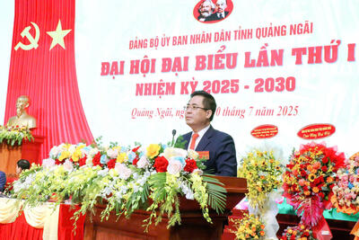 Phó Bí thư Tỉnh uỷ, Chủ tịch UBND tỉnh, Bí thư Đảng uỷ UBND tỉnh Nguyễn Hoàng Giang phát biểu khai mạc Đại hội