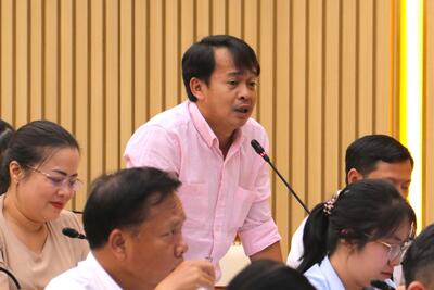 Lãnh đạo Hợp tác xã Tín Đức nêu một số về đất đai tại Hội nghị