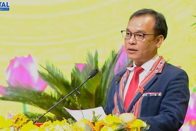 Ủy viên dự khuyết Ban Chấp hành Trung ương Đảng, Phó Bí thư Thường trực Tỉnh ủy, Trưởng Đoàn ĐBQH tỉnh, Chủ tịch Ủy ban MTTQ Việt Nam tỉnh U Huấn
