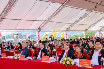 Đại biểu tham dự Lễ khởi công tại xã Dục Nông