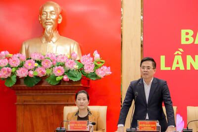 Phó Bí thư Tỉnh ủy, Chủ tịch UBND tỉnh Nguyễn Hoàng Giang chủ trì thảo luận về Kế hoạch tài chính 5 năm giai đoạn 2026 - 2030 của tỉnh