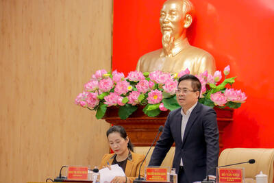 Phó Bí thư Tỉnh ủy, Chủ tịch UBND tỉnh Nguyễn Hoàng Giang chủ trì thảo luận về Kế hoạch phát triển kinh tế - xã hội của tỉnh giai đoạn 2026 - 2030