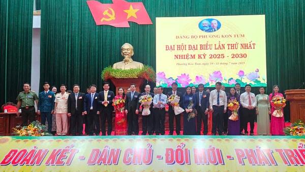 Đại hội đại biểu lần thứ nhất Đảng bộ phường Kon Tum, nhiệm kỳ 2025–2030 thành công tốt đẹp