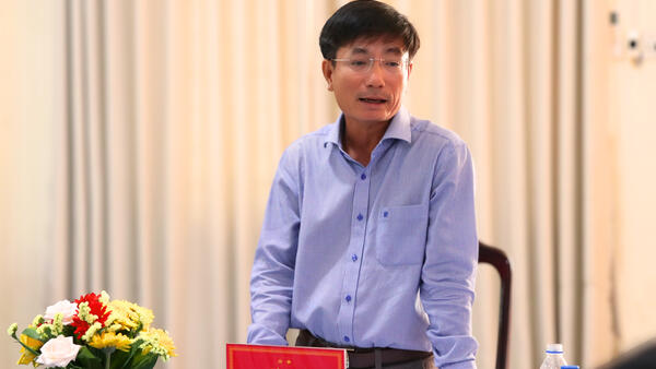 Phó Chủ tịch UBND tỉnh Nguyễn Ngọc Sâm làm việc với Thường trực Đảng ủy xã Đông Sơn