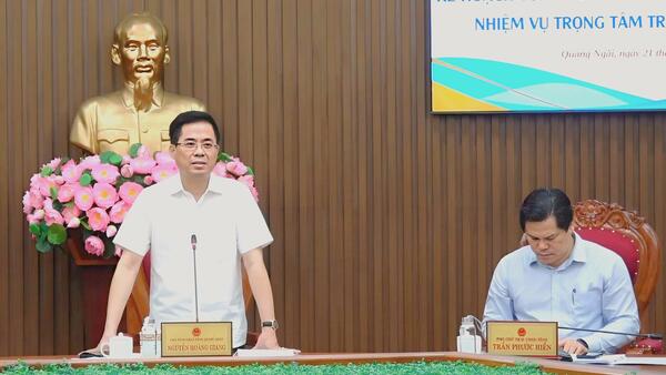 UBND tỉnh họp đánh giá tình hình thực hiện giải ngân vốn đầu tư công