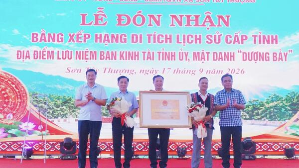 Lãnh đạo tỉnh dự Lễ đón nhận Bằng xếp hạng di tích cấp tỉnh đối với di tích lịch sử Địa điểm lưu niệm Ban Kinh tài Tỉnh ủy, mật danh “Dượng Bảy”