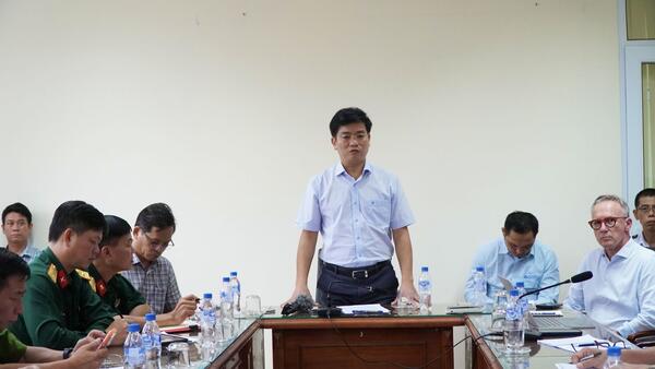 Phó Chủ tịch UBND tỉnh Đỗ Tâm Hiển yêu cầu đảm bảo an toàn cho thuyền viên tàu Star Bueno và môi trường