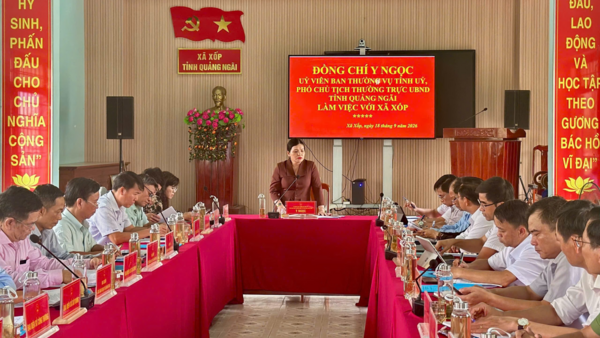 Phó Chủ tịch Thường trực UBND tỉnh Y Ngọc làm việc với xã Ngọc Linh và xã Xốp