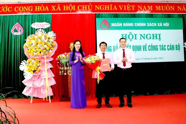 Ông Nguyễn Ngọc Tuấn được bổ nhiệm Giám đốc Chi nhánh NHCSXH tỉnh Quảng Ngãi