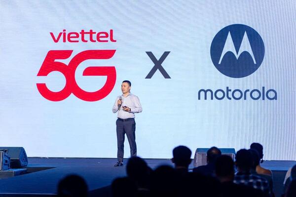 5G Viettel đồng hành cùng Motorola trong chiến dịch quay trở lại Việt Nam