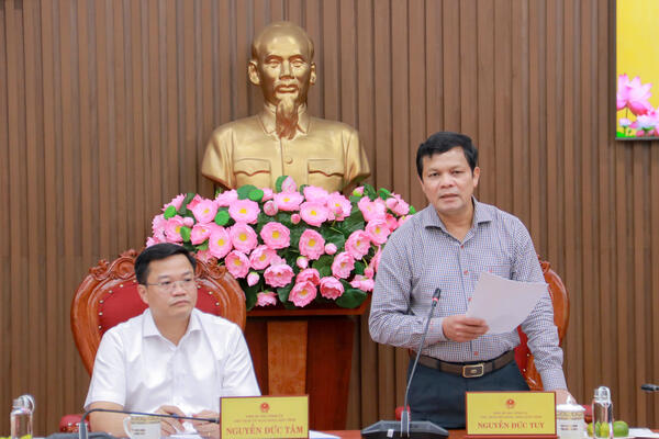 Tin nổi bật