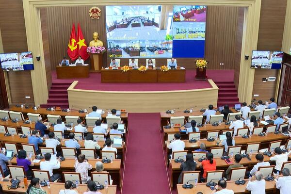 Tin nổi bật