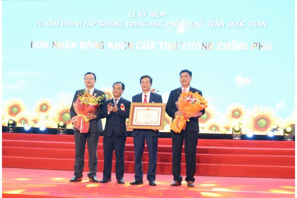 Tin nổi bật