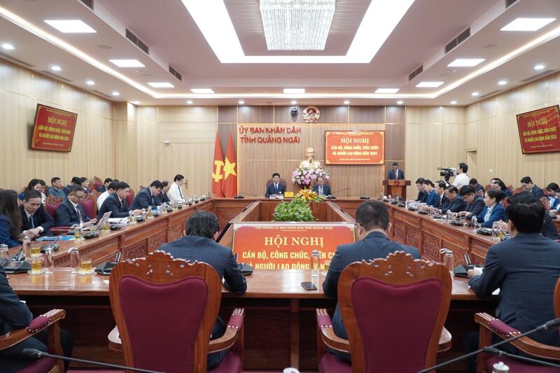 Phó Chủ tịch UBND tỉnh Trần Phước Hiền dự Hội nghị triển khai nhiệm vụ năm 2025 của Văn phòng UBND tỉnh