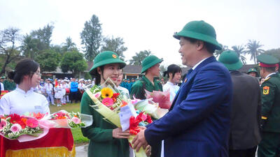 Quang Ngai military enlistment ceremony