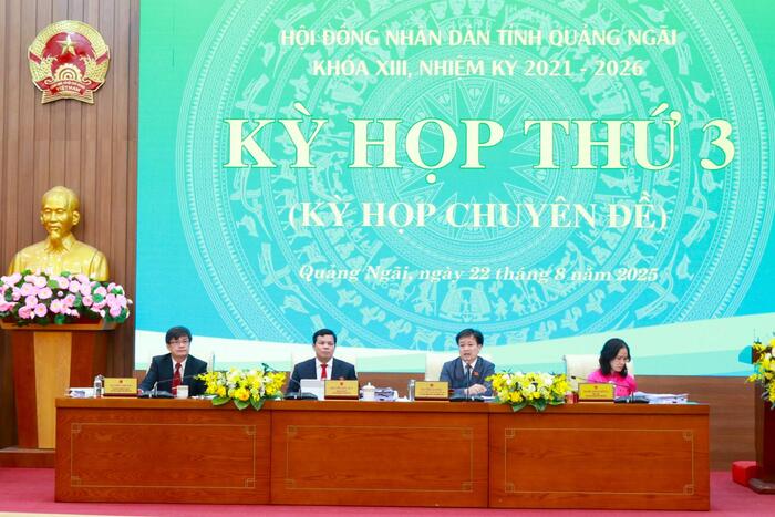 Quảng Ngãi Provincial People’s Council holds 3rd session of the 13th tenure (2021–2026)