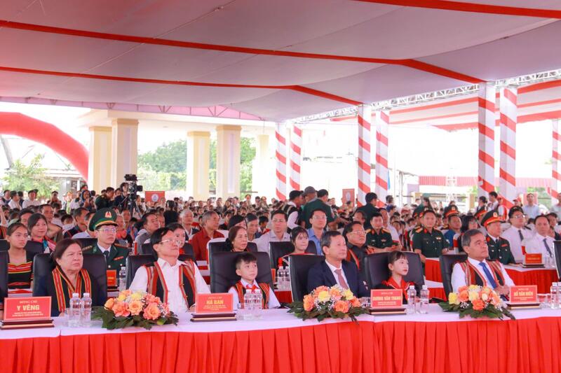 Quảng Ngãi holds the opening ceremony for the 2026-2027 academic year