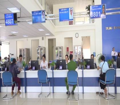 Những nổ lực thanh toán không dùng tiền mặt trong giải quyết thủ tục hành chính của tỉnh Quảng Ngãi